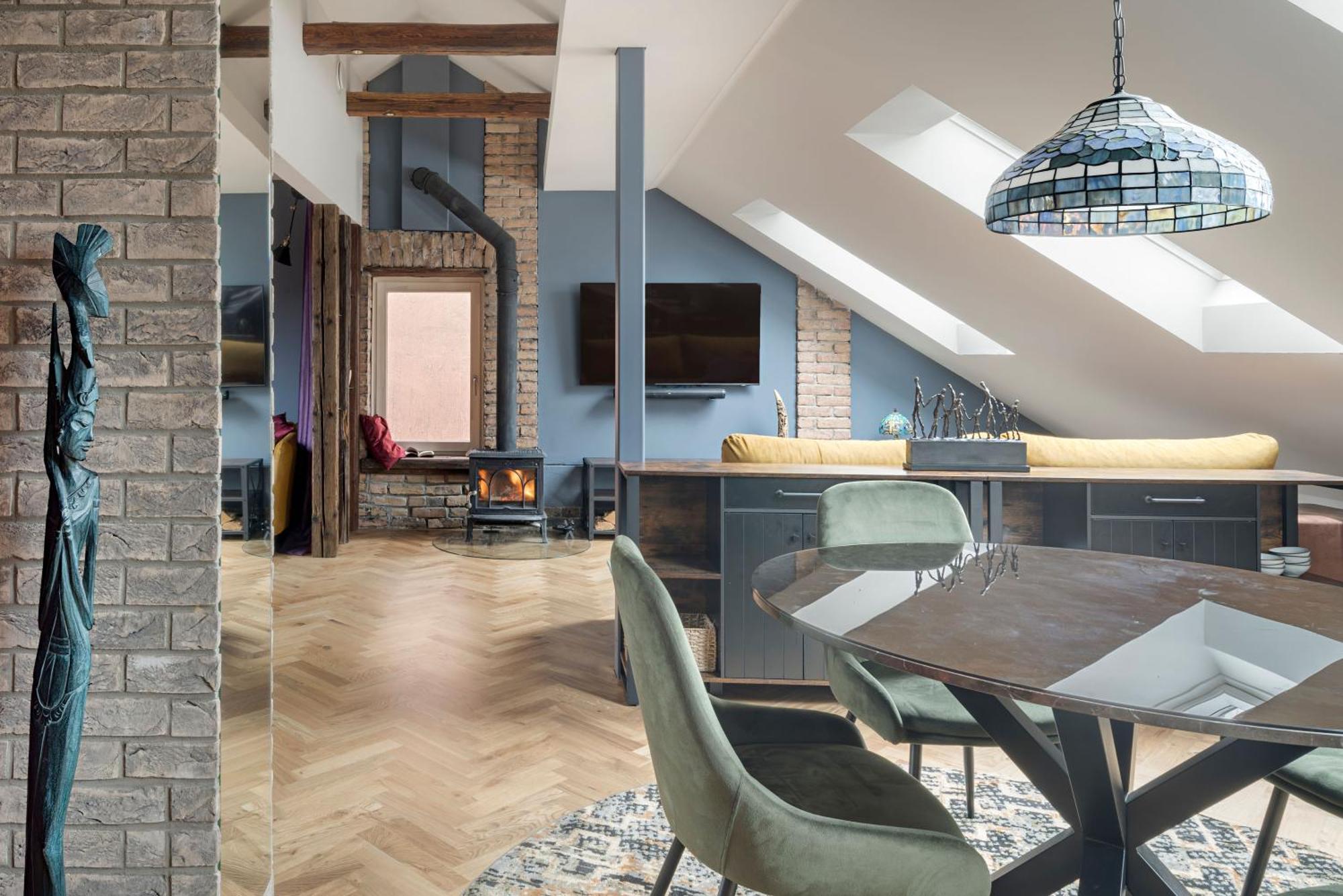 Cozy Penthouse Apartment Vilnius Exterior photo